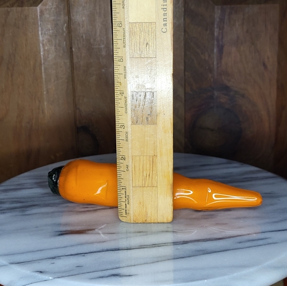 Orange Ceramic Carrot Decor - Picture 7 of 9